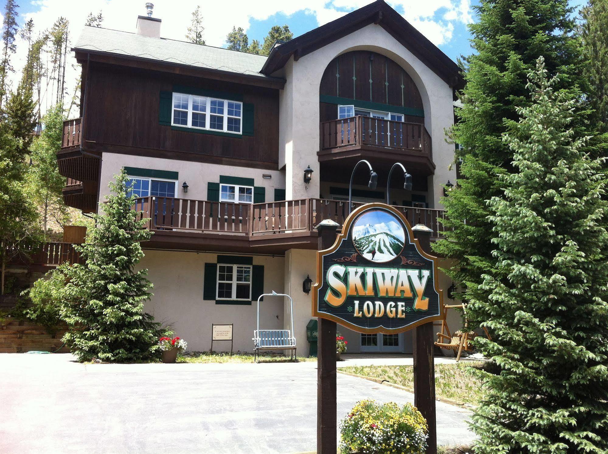 Skiway Lodge 布雷肯里奇 外观 照片